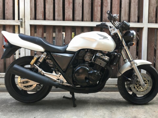 HONDA CB400 ปี93 สภาพเดิมๆคับ คลาสสิคสุดๆ อินวอย + สรรพสามิตแท้ HONDA CB400 ปี93 สภาพเดิมๆคับ คลาสสิคสุดๆ อินวอย + สรรพสามิตแท้