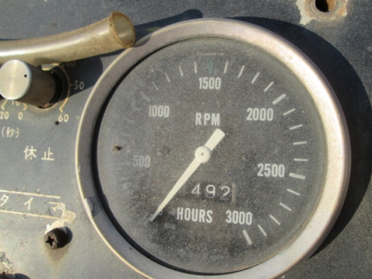 ขายรถบดล้อยาง 9 ล้อ SAKAI  TS200  มือสอง สภาพสวยพร้อมใช้งาน