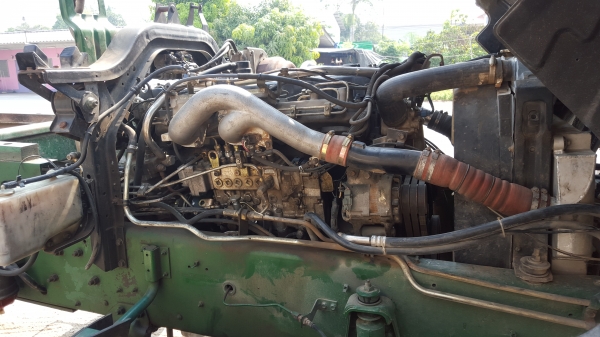 ขายเดก้า320ปี48รถสวยจัดพร้อมใช้งานเครื่องดี คัทซีสวย ภายในสวย