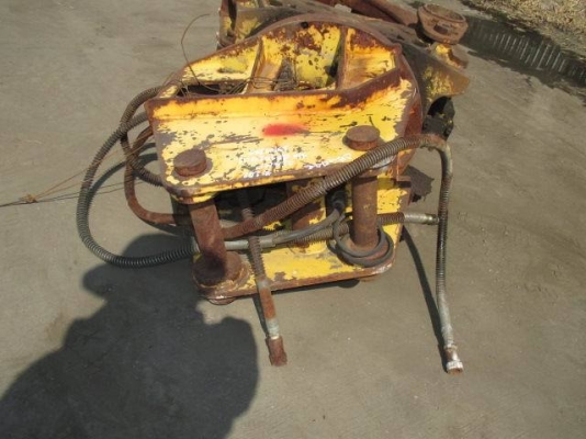 เข้ามาแล้วครับ ตามคำเรียกร้อง ตัวหนีบ ตัวคีบไม้ อเนกประสงค์ แบบหมุนได้ ติดรถขุด แบคโฮ