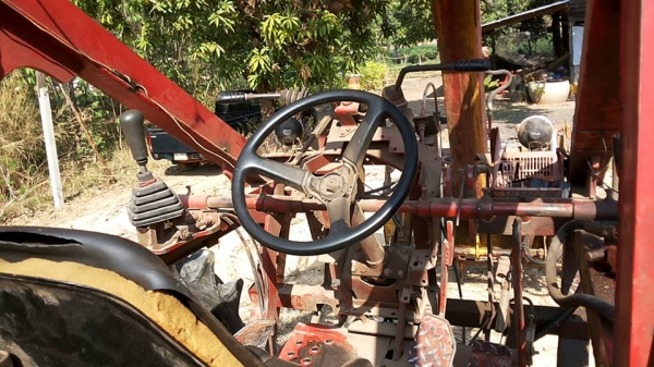 รถคีบไม้/คีบอ้อย YANMAR EF453T-45 แรง คีบหลัง PSC-ป.เสรีโชคชัย ฯ บูมเดี่ยว เล่มทะเบียนครบ **  ขาย รถคีบอ้อย/คีบไม้ YANMAR EF453T 45HP 4WD ปี51 วางเครื่อง NISSAN TD27-T เครื่องเทอร์โบ แน่น แรงดี ครับ เกียร์เดิม ครับ เกียร์ดี เข้าง่าย