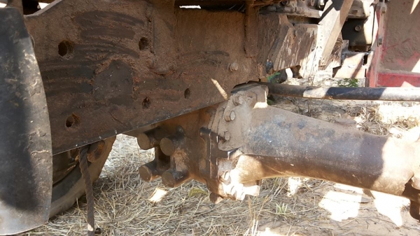 รถคีบไม้/คีบอ้อย YANMAR EF453T-45 แรง คีบหลัง PSC-ป.เสรีโชคชัย ฯ บูมเดี่ยว เล่มทะเบียนครบ **  ขาย รถคีบอ้อย/คีบไม้ YANMAR EF453T 45HP 4WD ปี51 วางเครื่อง NISSAN TD27-T เครื่องเทอร์โบ แน่น แรงดี ครับ เกียร์เดิม ครับ เกียร์ดี เข้าง่าย