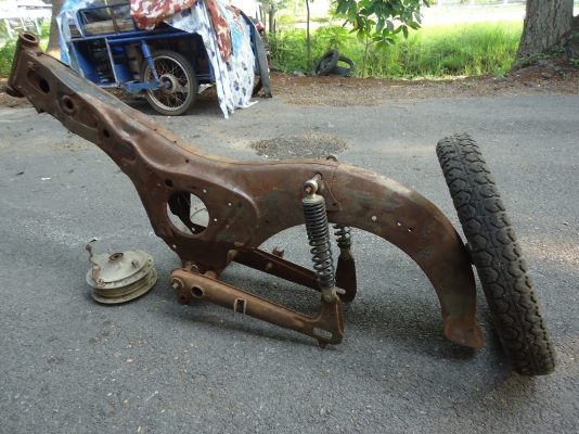 โครงเครื่อง Honda C95sale 2600.-