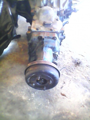 ขายเกียร์นิสสันคาร์บอน สภาพดีพร้อมใช้งาน