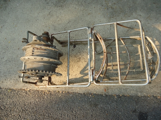 ตะแกรงหลัง+ดุม K125