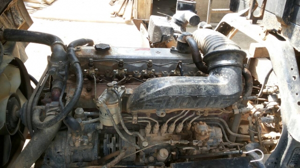 รถฮีโน่ 6 ล้อดั้ม  FD3H  195 แรงม้า. ปี 38.  ( รถประกอบ. )    สนใจติดต่อ  081 - 6079515