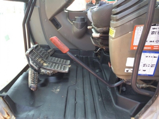 ขายรถแบคโฮ HITACHI ZX135US ปี 2003 สภาพสวยพร้อมใช้งาน รถนอกนำเข้าจากญี่ปุ่น มีVDOการทำงานครับ ขายรถแบคโฮ HITACHI ZX135US ปี 2003 สภาพสวยพร้อมใช้งาน รถนอกนำเข้าจากญี่ปุ่น มีVDOการทำงานครับ