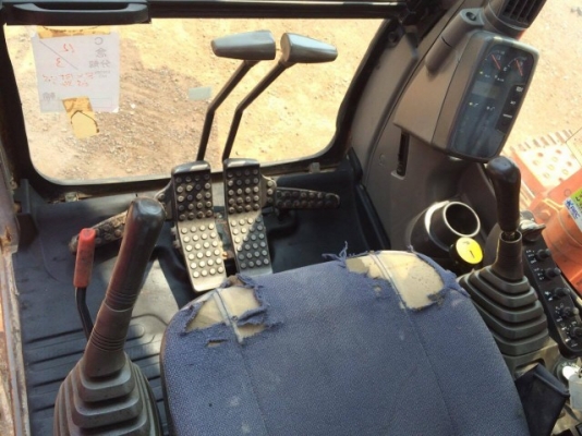 ขายรถแบคโฮ HITACHI ZX135US ปี 2003 สภาพสวยพร้อมใช้งาน รถนอกนำเข้าจากญี่ปุ่น มีVDOการทำงานครับ ขายรถแบคโฮ HITACHI ZX135US ปี 2003 สภาพสวยพร้อมใช้งาน รถนอกนำเข้าจากญี่ปุ่น มีVDOการทำงานครับ