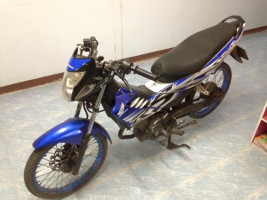 ขายครับ  โซนิก ตัวใหม่แท้  เดิมๆๆ  ไม่เคยเปิดเครื่อง