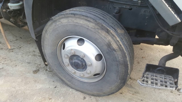 ขายรถบรรทุก 10 ล้อดัมพ์ HINO MEGA 344 แรงม้าปี 2533 ไมล์ 60000 กม.มีระบบลากพ่วง ราคา 2150000