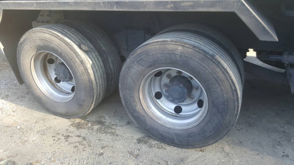 ขายรถบรรทุก 10 ล้อดัมพ์ HINO MEGA 344 แรงม้าปี 2533 ไมล์ 60000 กม.มีระบบลากพ่วง ราคา 2150000