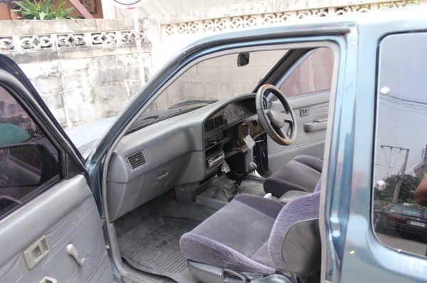 ขาย MIGHTY แค๊บ 96000 เครื่องดี พวงมาลัยพาวเวอ ขับดี สนใจโทร 0805669540 - 0866668500 ขาย MIGHTY แค๊บ 96000 เครื่องดี พวงมาลัยพาวเวอ ขับดี สนใจโทร 0805669540 - 0866668500