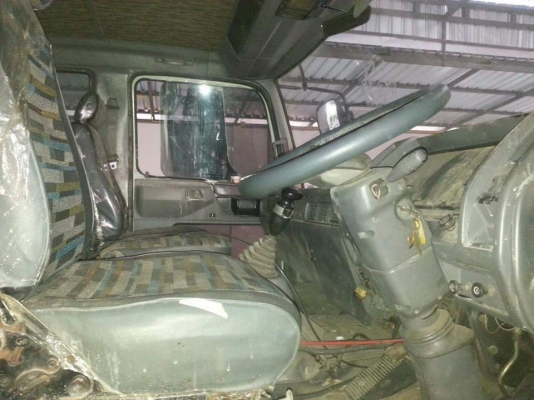 ขายรถ10ล้อ ดั้ม2เพลา 3M เครื่อง240แรง พาวเวอร์ ทิฟฟี่ ภายในสวย เอกสารพร้อมโอน สนใจโทร 090-8588220คุณนะ 093-3258446คุณบิว หรือเข้าดูสินค้าอื่นๆได้ที่ www.truck.in.th/498 หรือเพจFacebook ณรงค์ ซื้อขายรถมือสอง (เว็บไซต์ส่วนตัว) หรือFacebook คุณนะ รถบรรทุก