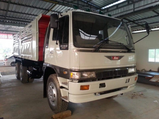 ขายรถ10ล้อ ดั้ม2เพลา 3M เครื่อง240แรง พาวเวอร์ ทิฟฟี่ ภายในสวย เอกสารพร้อมโอน สนใจโทร 090-8588220คุณนะ 093-3258446คุณบิว หรือเข้าดูสินค้าอื่นๆได้ที่ www.truck.in.th/498 หรือเพจFacebook ณรงค์ ซื้อขายรถมือสอง (เว็บไซต์ส่วนตัว) หรือFacebook คุณนะ รถบรรทุก