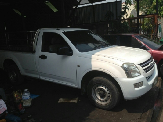 ขาย ISUZU   D MAX  2.5  SX ปี2006 พาวเวอร์   เครื่องดี เเชสซีสวย  ช่วงล่างดี  สีสวยบาง เเอร์เย็น  ยางดี  ภายในไม่โทรม พร้อมใชคับ 087-6835269 (จัดไฟเเนนซ์เพิ่ม 12000 คับ)