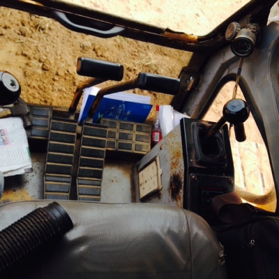 ปิดการขายแบคโฮ Sumitomo s160 -3 เครื่องIsuzu 88 แอร์ ปั๊มนิ้ว รุ่น100 เอวดี เดินดี เครื่องดีไม่มีโหลด ตักดินวันละ 70 อย่างต่ำ