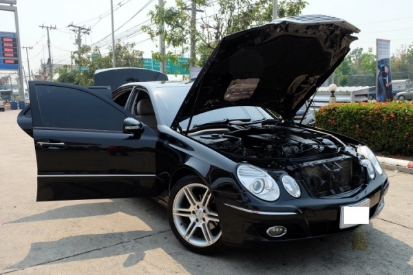 BENZ E200 NGT ตัวTOP CNGโรงงาน