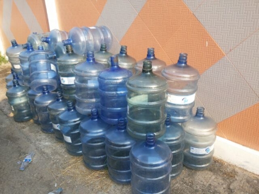 ขายถัง ใส 18.9 ลิตร PC สภาพดี พร้อมใช้ ใบละ 69 บาท เท่านั้น