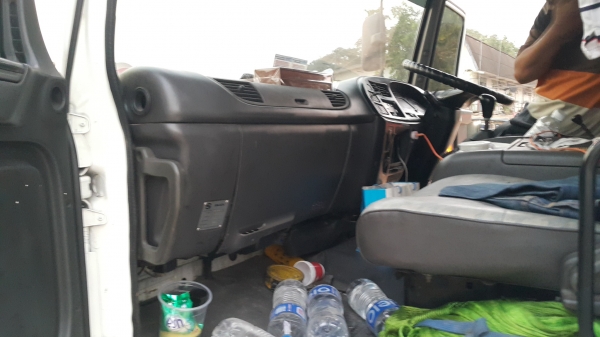 ขายหัวลาก 10 ล้อ 2 เพลา พร้อมหางพื้นเรียบ 3 เพลา อู่.RCK ปี.58 ISUZU 320 ปี.47 ปรายปี รถสวย ยางเต็ม ราคา.1480000 สนใจรีบโทรจองด่วน