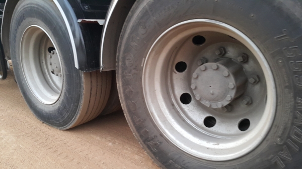 ขายหัวลาก 10 ล้อ 2 เพลา พร้อมหางพื้นเรียบ 3 เพลา อู่.RCK ปี.58 ISUZU 320 ปี.47 ปรายปี รถสวย ยางเต็ม ราคา.1480000 สนใจรีบโทรจองด่วน