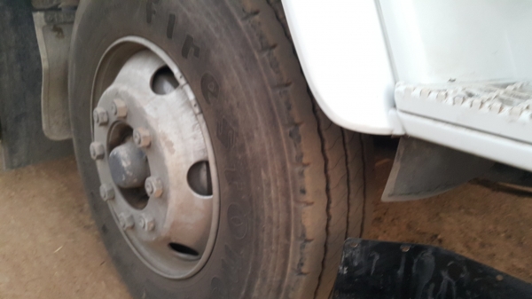 ขายหัวลาก 10 ล้อ 2 เพลา พร้อมหางพื้นเรียบ 3 เพลา อู่.RCK ปี.58 ISUZU 320 ปี.47 ปรายปี รถสวย ยางเต็ม ราคา.1480000 สนใจรีบโทรจองด่วน