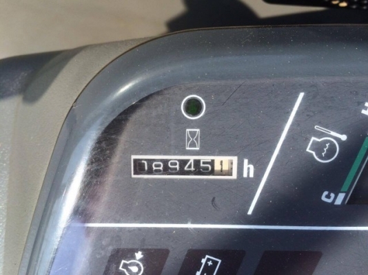 ขายรถแบคโฮ KOMATSU PC100-6 สภาพสวยพร้อมใช้งาน รถนอกนำเข้าจากญี่ปุ่น มีVDOการทำงานครับ