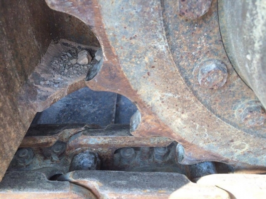 ขายรถแบคโฮ KOMATSU PC100-6 สภาพสวยพร้อมใช้งาน รถนอกนำเข้าจากญี่ปุ่น มีVDOการทำงานครับ