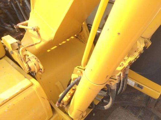 ขายรถแบคโฮ KOMATSU PC100-6 สภาพสวยพร้อมใช้งาน รถนอกนำเข้าจากญี่ปุ่น มีVDOการทำงานครับ