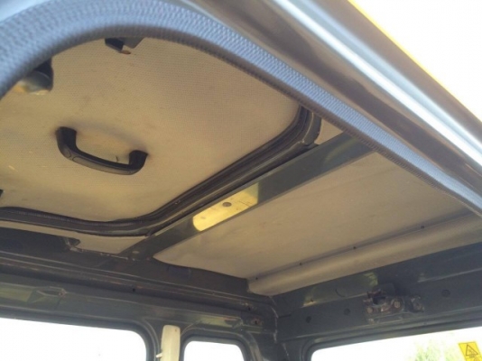 ขายรถแบคโฮ KOMATSU PC100-6 สภาพสวยพร้อมใช้งาน รถนอกนำเข้าจากญี่ปุ่น มีVDOการทำงานครับ