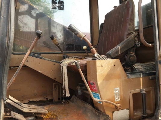 ขออนุญาติขาย  E200B เอกสารใบซื้อขายพร้อมใช้งาน  เครื่อง  7JKราคา  580000  สนใจติดต่อ  0853224877-0988930465