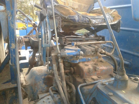 ขายรถไถ2เพลา FORD 6610 เครื่องดี สภาพพร้อมใช้งาน เอกสารพร้อมโอน สนใจโทร 090-8588220คุณนะ 093-3258446คุณบิว หรือเข้าดูสินค้าอื่นๆได้ที่ www.truck.in.th/498 หรือเพจFacebook ณรงค์ ซื้อขายรถมือสอง (เว็บไซต์ส่วนตัว) หรือFacebook คุณนะ รถบรรทุก