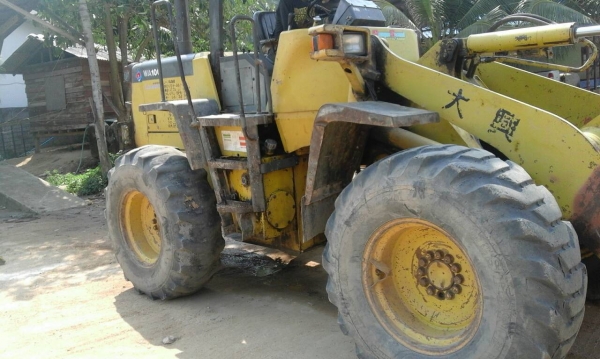 ขออนุญาติขายรถตัก WA100-3 พร้อมใช้งานเอกสารอินเวอย ราคา 750000 สนใจติดต่อ 0853224877-0988930465 ขออนุญาติขายรถตัก WA100-3 พร้อมใช้งานเอกสารอินเวอย ราคา 750000 สนใจติดต่อ 0853224877-0988930465