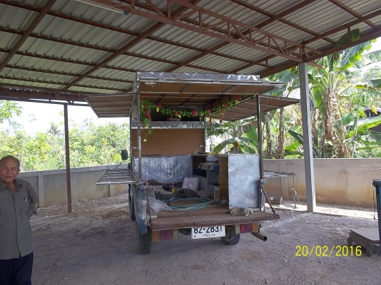 ขาย4ล้อกลางเพลาลอย เครื่อง 85 แรงครับเครื่องดี คัชซีสวย ทะเบียนเอกสารพร้อมโอน