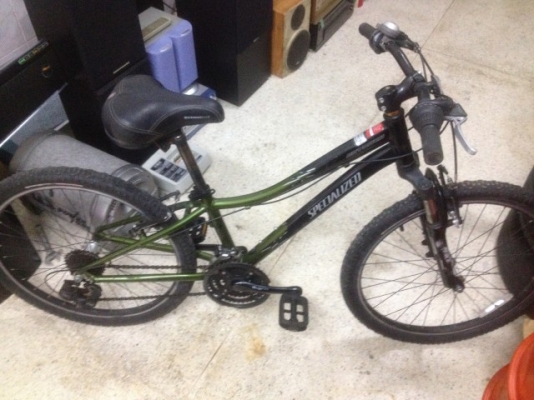 เสือภูเขา SPECIALIZED เฟรมอะลูมิเนียมล้อ24นิ้ว21เกียรเก่าญีปุ่นสภาพสวย