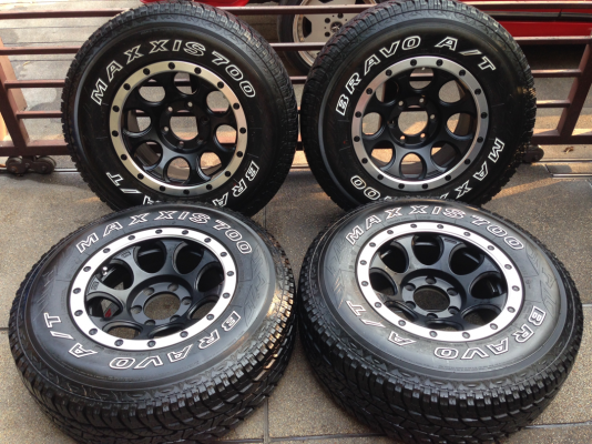 ล้อลายหยดน้ำ ขอบ16 งาน yachiyoda ลายใหม่สุด สภาพใช้2อาทิตย์ พร้อมยาง All Maxxis 265 70 16 ปลายปี15 ดอกป้ายแดง ใช้อีก3-4ปีสบายๆ ราคาไม่แพง