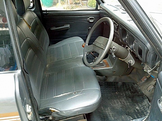 mazda1300 5เกียร์ แก๊สลงเล่ม