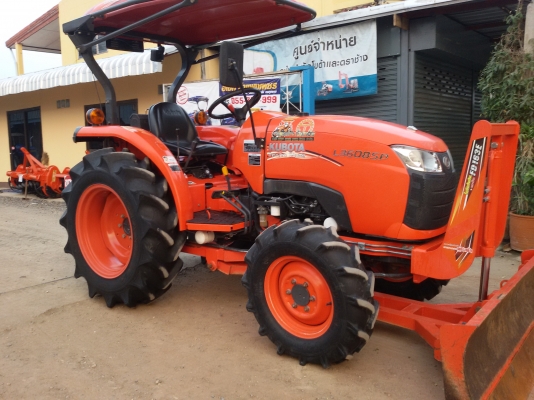 ปัญญาแทรคเตอร์..จัดมาให้ครับ ด่วน!!!คูโบต้า L3608SP ทำงาน615ชม.พร้อมใบมีดคานล่าง พร้อมผาน6 ตราช้าง22&times;6สีเดิมๆ. จัดส่ง อ.เมือง จ.พิษณุโลก