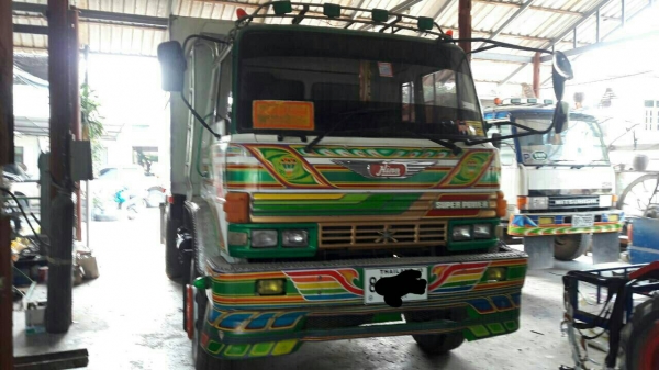 ขาย 725,000 Hino FM227 กระบะ 6 เมตร ดั้ม 2 เพลา สโลว์กลาง ปี 36 เครื่อง EM100-220 แรง หัวบาง ยางดี คัสชีสวย แอร์เย็น เล่มทะบียน 090-772-3710 090-772-3709 ขาย 725,000 Hino FM227 กระบะ 6 เมตร ดั้ม 2 เพลา สโลว์กลาง ปี 36 เครื่อง EM100-220 แรง หัวบาง ยางดี คัสชีสวย แอร์เย็น เล่มทะบียน 090-772-3710 090-772-3709