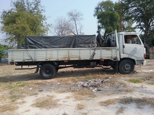 ขาย 255,000 HINO KM 779 ปี 35 เครื่อง WO4D-117 แรง หัวบาง ยางดี คัสชีสวย ยาว 5 เมตร เล่มทะเบียน 090-772-3710 090-772-3708 ขาย 255,000 HINO KM 779 ปี 35 เครื่อง WO4D-117 แรง หัวบาง ยางดี คัสชีสวย ยาว 5 เมตร เล่มทะเบียน 090-772-3710 090-772-3708