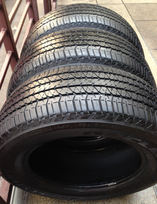 ยาง Bridgestone 265 60 18 สิ้นปี13 ดอกเต็ม ใช้กันยาว จำนวน3เส้น ราคาไม่แพง ยาง Bridgestone 265 60 18 สิ้นปี13 ดอกเต็ม ใช้กันยาว จำนวน3เส้น ราคาไม่แพง