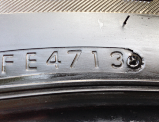 ยาง Bridgestone 265 60 18 สิ้นปี13 ดอกเต็ม ใช้กันยาว จำนวน3เส้น ราคาไม่แพง ยาง Bridgestone 265 60 18 สิ้นปี13 ดอกเต็ม ใช้กันยาว จำนวน3เส้น ราคาไม่แพง