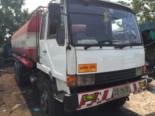 ขาย 695,000 รถน้ำ 16,000 ลิตร MITSUBISHI MA  2 เพลา เปลี่ยนเครื่อง TUBO 220 แรงรถสวยพร้อมใช้เอกสารพร้อมโอน 090-772-3710 090-772-3708