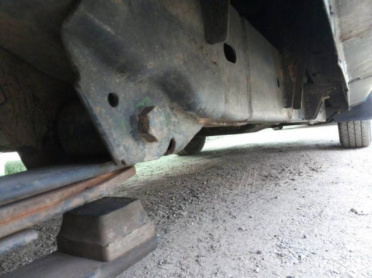 รถใช้งานได้เลย เครื่องดี คานหน้าเดิม ฝากระโปรงเดิม แชสซีสวยไม่ผุ ยางใหม่ สีต้องทำบ้าง