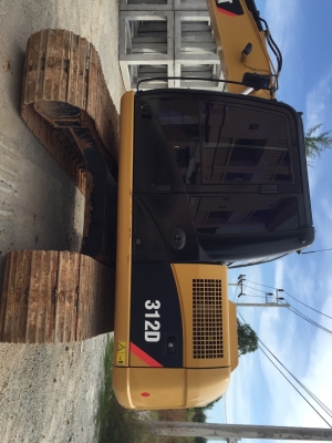 ขาย CAT312D กระบอกดำ 2200 ชั่วโมง สภาพสวยจัด สนใจติดต่อเจ้าของโดยตรง 081-4283210