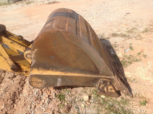 ขาย CAT312D กระบอกดำ 2200 ชั่วโมง สภาพสวยจัด สนใจติดต่อเจ้าของโดยตรง 081-4283210