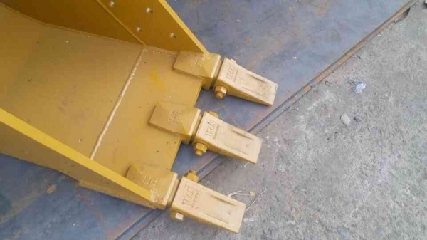 ขายและรับสั่งทำบุ้งกี้ รถแมคโค ทุกรุ่นทุกขนาดรถเล็ก รถใหญ่รับประกันความเเข็งแรง