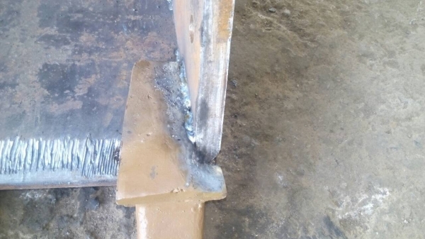 ขายและรับสั่งทำบุ้งกี้ รถแมคโค ทุกรุ่นทุกขนาดรถเล็ก รถใหญ่รับประกันความเเข็งแรง