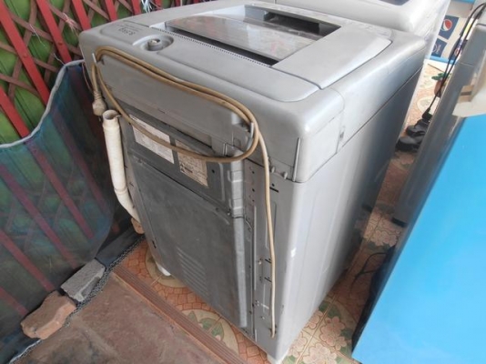 เครื่องซักผ้าอัตโนมัติ TOSHIBA 8.5 กก. เครื่องซักผ้าอัตโนมัติ TOSHIBA 8.5 กก.