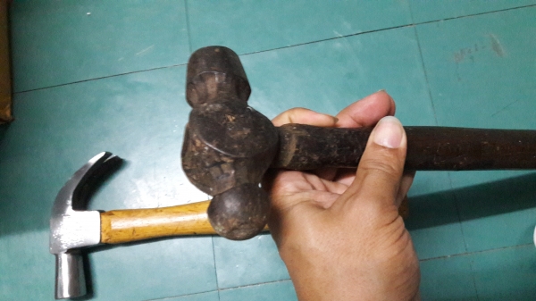 ขายค้อนหงอนไต้หวันงานเก่าสวยและค้อนตุ้มญี่ปุ่นเก่าๆสวย ขายค้อนหงอนไต้หวันงานเก่าสวยและค้อนตุ้มญี่ปุ่นเก่าๆสวย