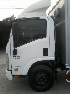 ขาย6ล้อISUZU NQR175แรงยูโร3จดปี54ตู้แห้งยาว5.50เมตรยกตู้ลงใส่กระบะแทนได้ ขาย6ล้อISUZU NQR175แรงยูโร3จดปี54ตู้แห้งยาว5.50เมตรยกตู้ลงใส่กระบะแทนได้